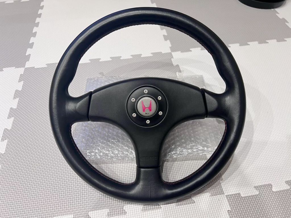 ホンダ インテグラ タイプR DC2 純正 MOMO レザー ステアリング ホンダ インテグラ タイプR DC2 純正 MOMO レザー ステアリング