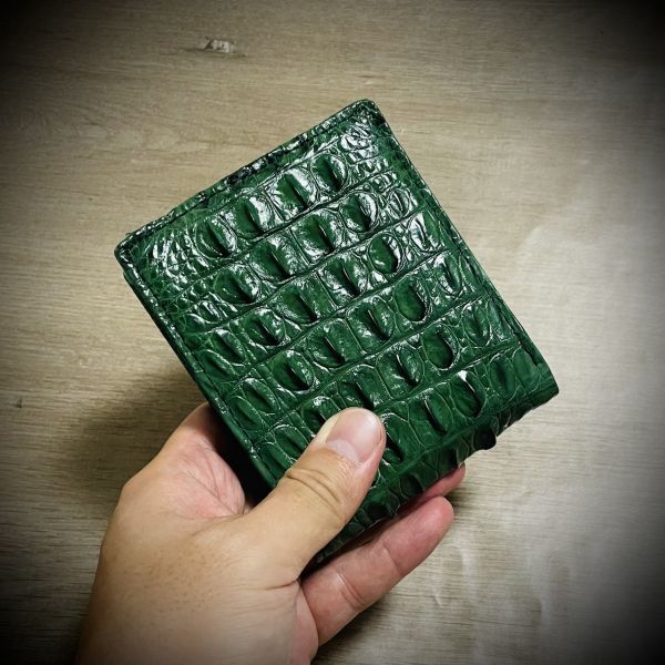 無双 クロコダイル メンズ財布 折財布 二つ折り ワニ 本革 本物 無双 クロコダイル メンズ財布 折財布 二つ折り ワニ 本革 本物