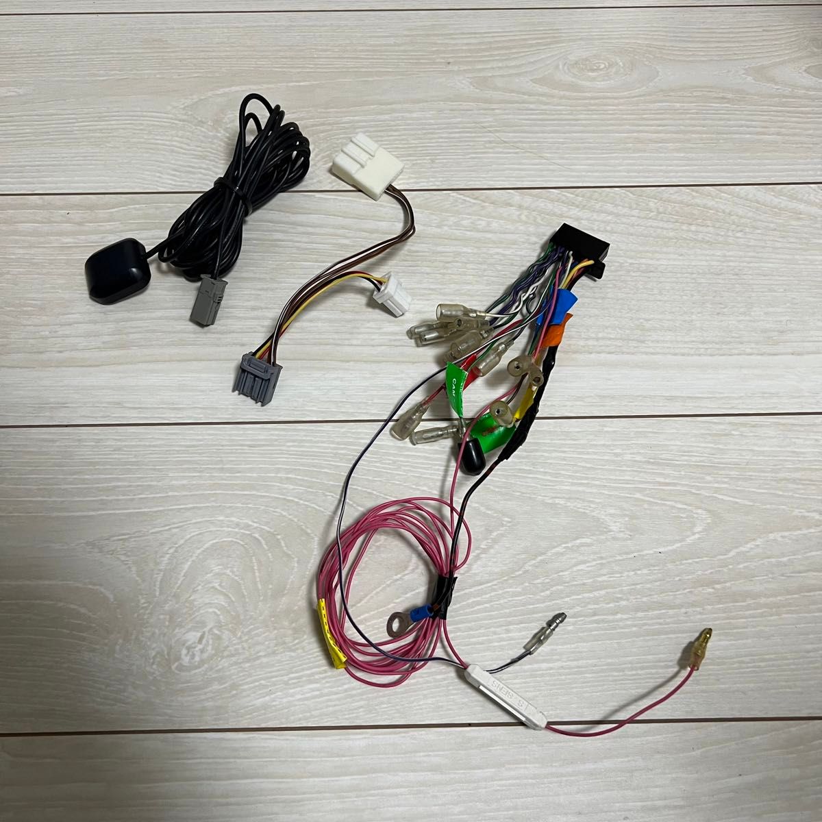 KENWOOD ナビ ケンウッドカーナビ 7インチ MDV-L402 2014年製 KENWOOD ナビ ケンウッドカーナビ 7インチ MDV-L402 2014年製