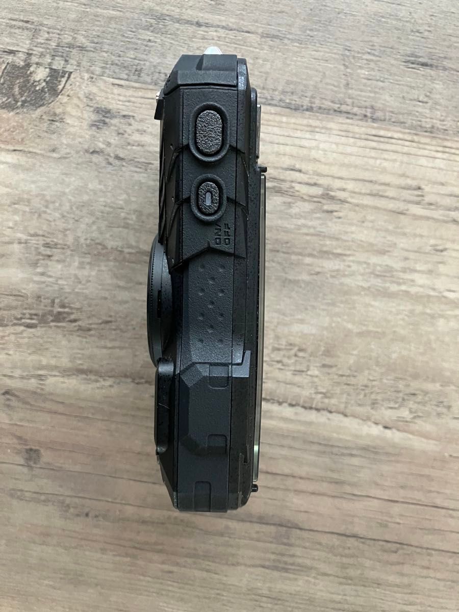 RICOH WG-40 中古デジタルカメラ本体 付属品[充電用電源 RICOH WG-40 中古デジタルカメラ本体 付属品[充電用電源