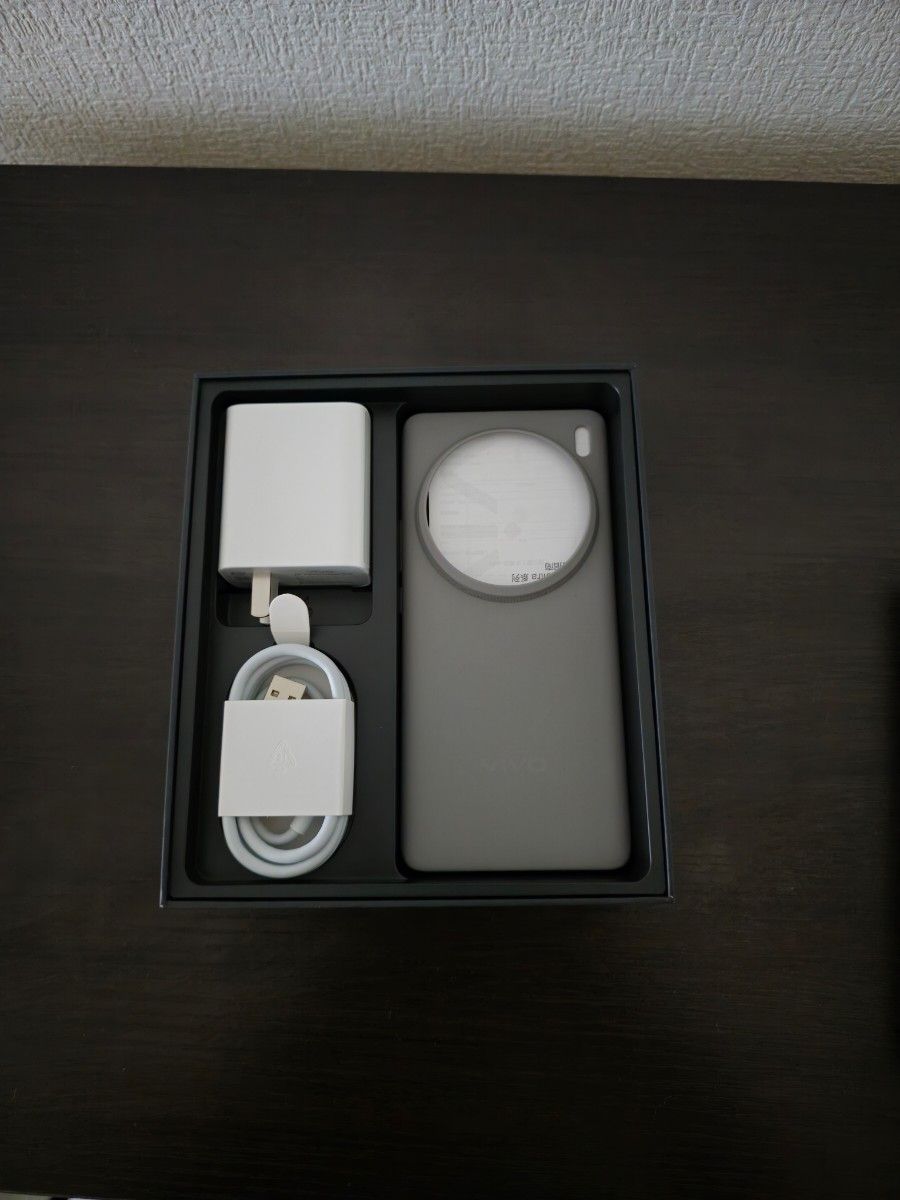 vivo X100 Ultra チタンカラー 16/512 中国版|Yahoo!フリマ(旧 vivo X100 Ultra チタンカラー 16/512 中国版|Yahoo!フリマ(旧