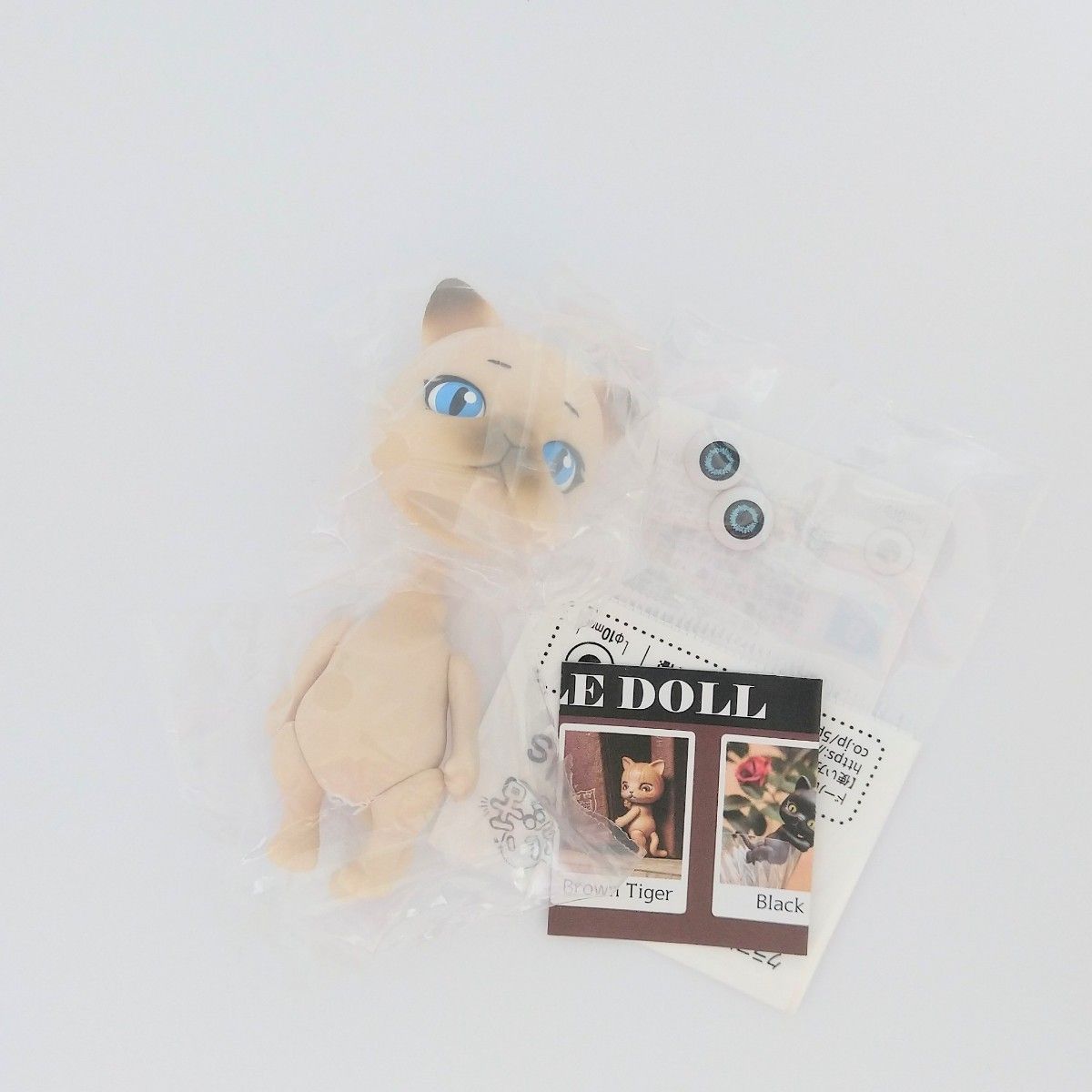CAPSULE DOLL CAT シャム猫 カスタム用のドールアイ付属 袋未 CAPSULE DOLL CAT シャム猫 カスタム用のドールアイ付属 袋未