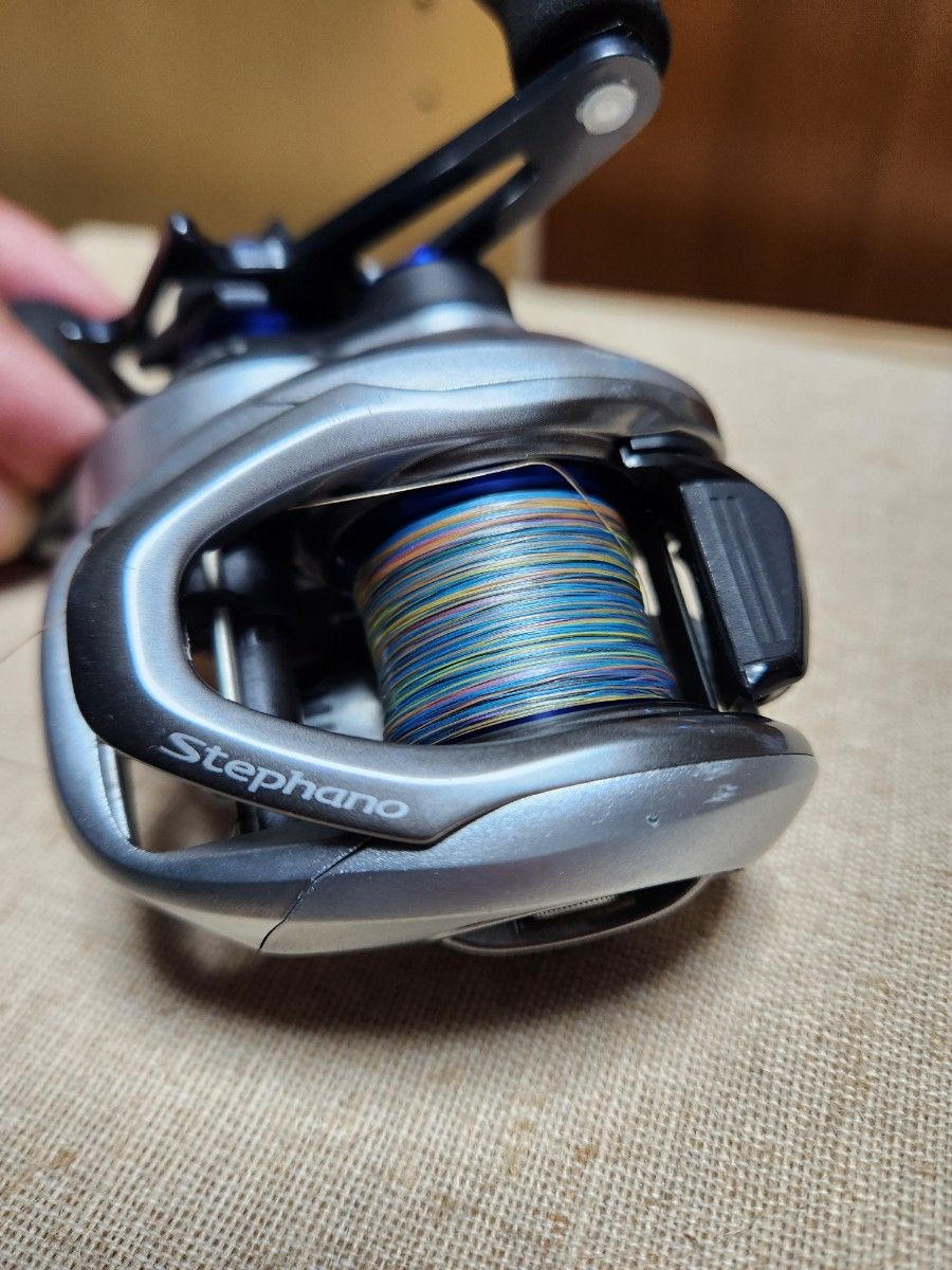 中古品 シマノ SHIMANO ステファーノSS 100HG ベイトリール 右 中古品 シマノ SHIMANO ステファーノSS 100HG ベイトリール 右