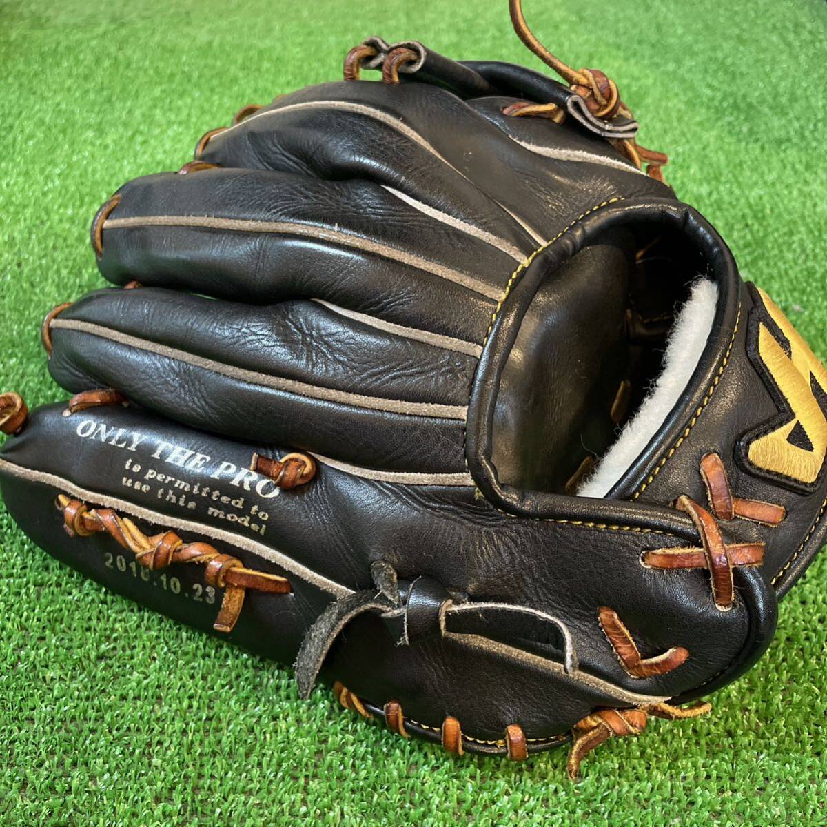 45000円 楽天イーグルス 浅村栄斗選手 実使用グローブ プロ支給 45000円 楽天イーグルス 浅村栄斗選手 実使用グローブ プロ支給
