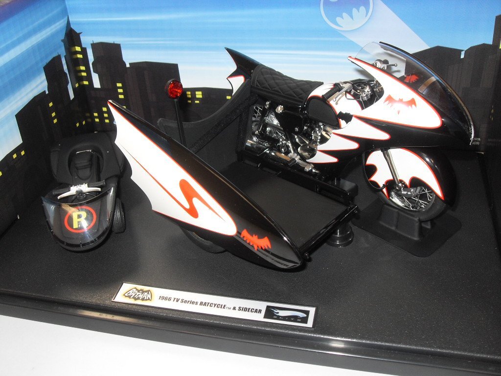 中古】MATTEL 1/12 66バットサイクル (TVシリーズバージョン) 完成品 中古】MATTEL 1/12 66バットサイクル (TVシリーズバージョン) 完成品