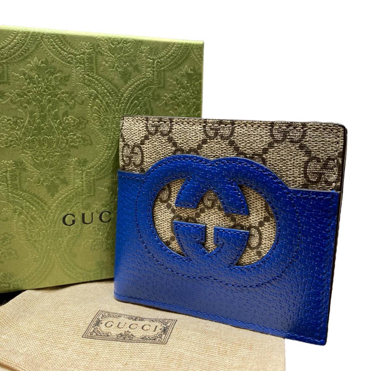 GUCCI グッチ カットアウト インターロッキングG コイン GUCCI グッチ カットアウト インターロッキングG コイン