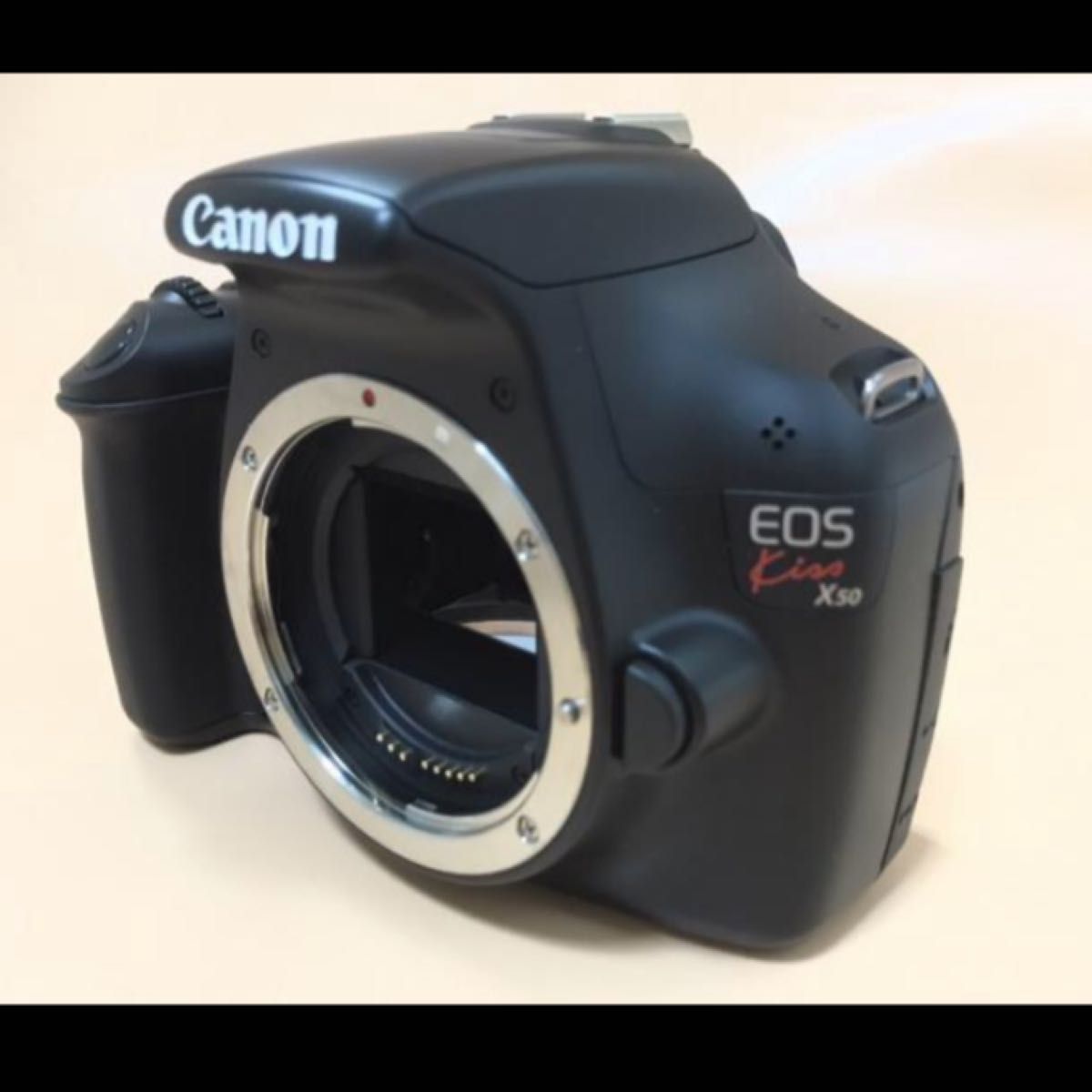 大人気 定番機種で一眼レフデビューに Canon EOS KISS X50 SD 大人気 定番機種で一眼レフデビューに Canon EOS KISS X50 SD