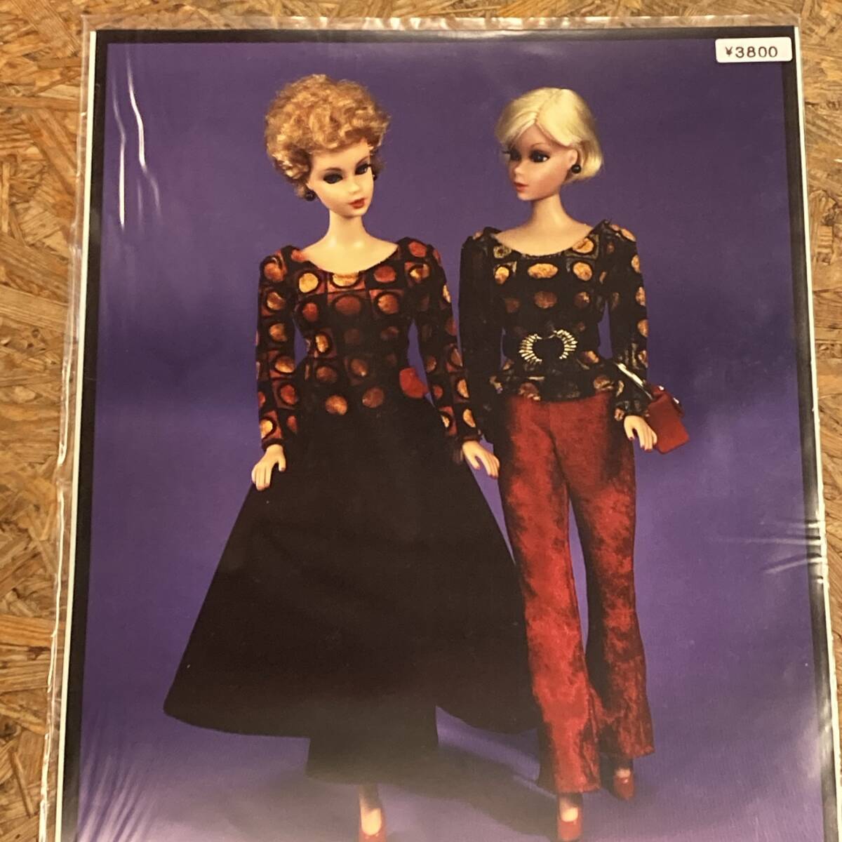 ヴィンテージバービー ★フォトグラファー 水原美代子 作品 　バービー　へアフェアー★ ピクチャー、大判写真