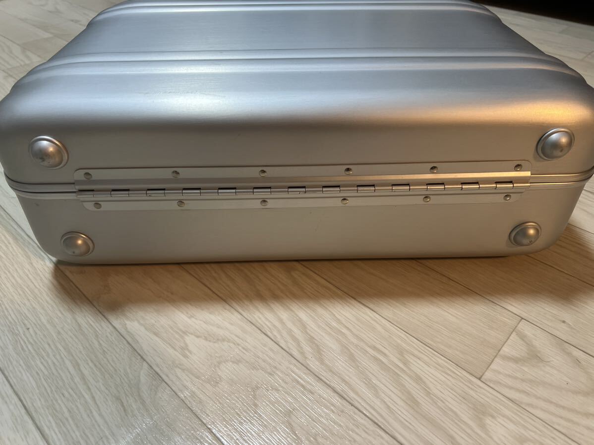 ゼロハリバートン カメラケース デッドストックZERO HALLIBURTON ゼロハリバートン カメラケース デッドストックZERO HALLIBURTON