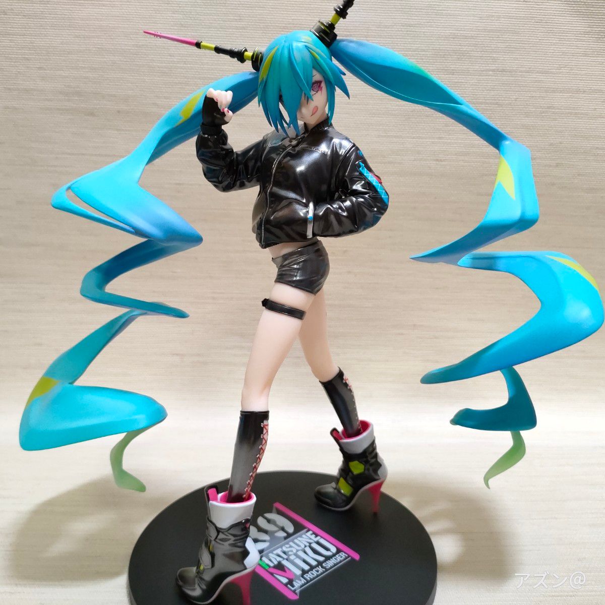 初音ミク LAMロックシンガー Ver 1/7スケール フィギュア f383 初音ミク LAMロックシンガー Ver 1/7スケール フィギュア f383