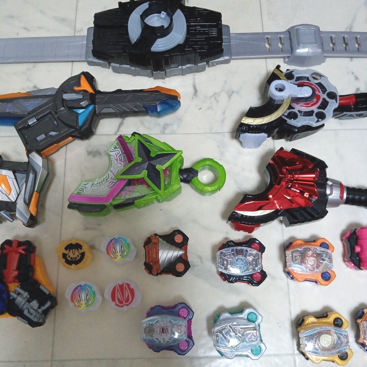 仮面ライダーギーツ 変身ベルト セット|Yahoo!フリマ(旧PayPay 仮面ライダーギーツ 変身ベルト セット|Yahoo!フリマ(旧PayPay