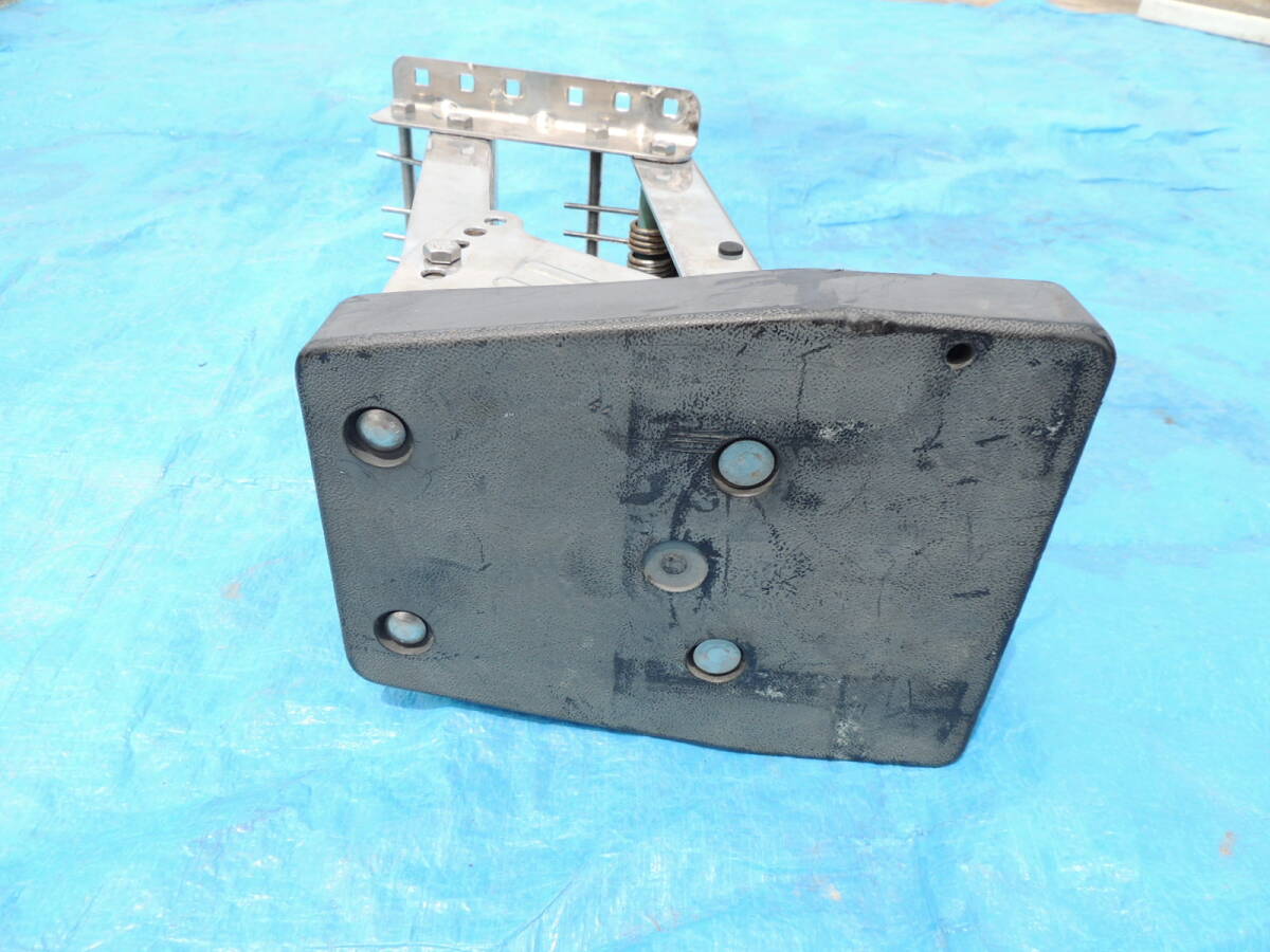 KA54 補機 取付け台 ブラケット 荷重 8~80馬力程度 KA54 補機 取付け台 ブラケット 荷重 8~80馬力程度