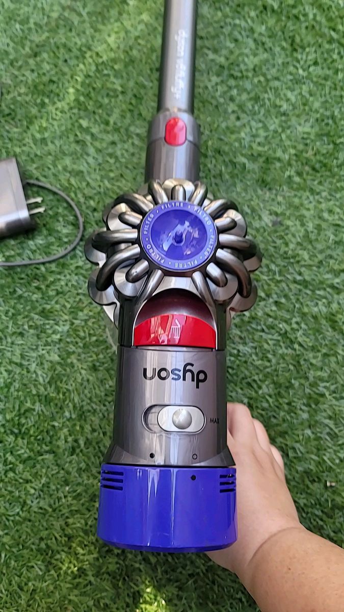 V8 Absolute ダイソン コードレス掃除機 dyson