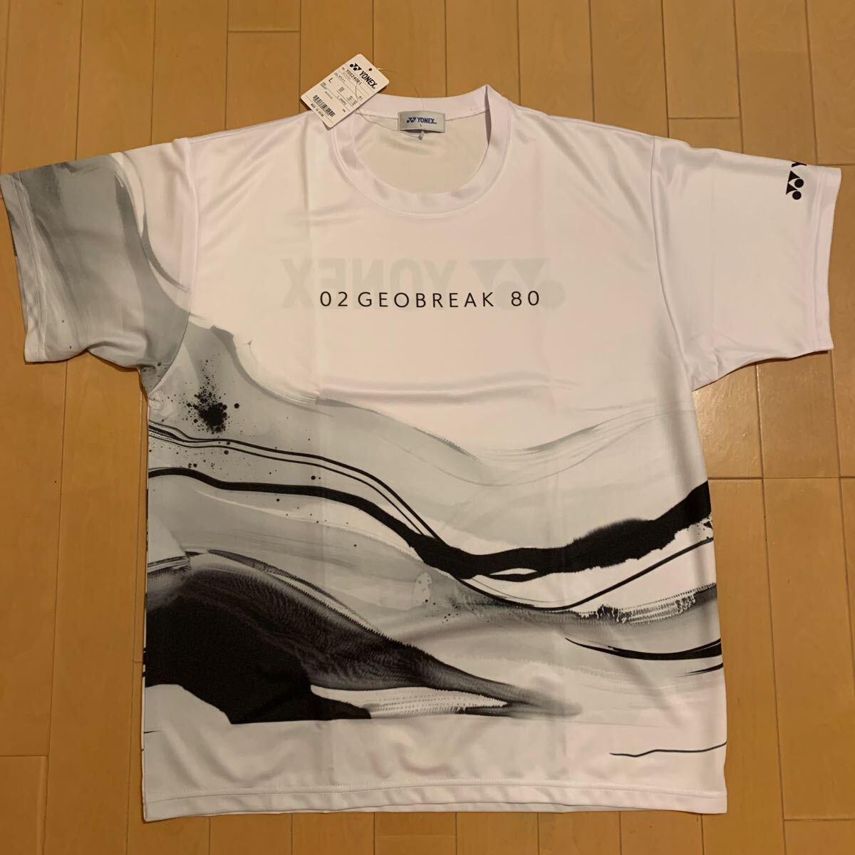 Lサイズ ヨネックスジオブレイク80ウェアTシャツラケット Lサイズ ヨネックスジオブレイク80ウェアTシャツラケット