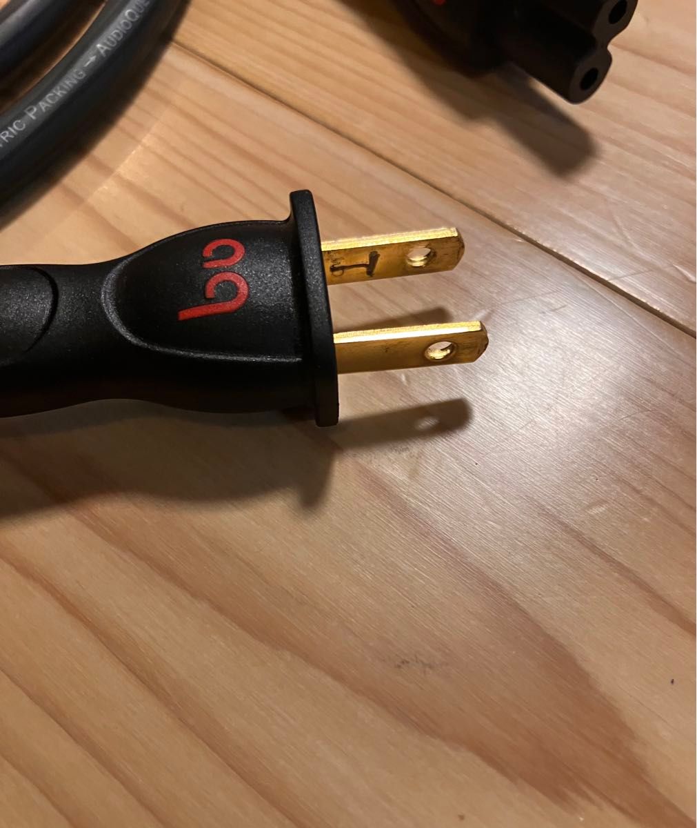 オーディオクエスト メガネ電源ケーブル 1 8m|Yahoo!フリマ(旧 オーディオクエスト メガネ電源ケーブル 1 8m|Yahoo!フリマ(旧