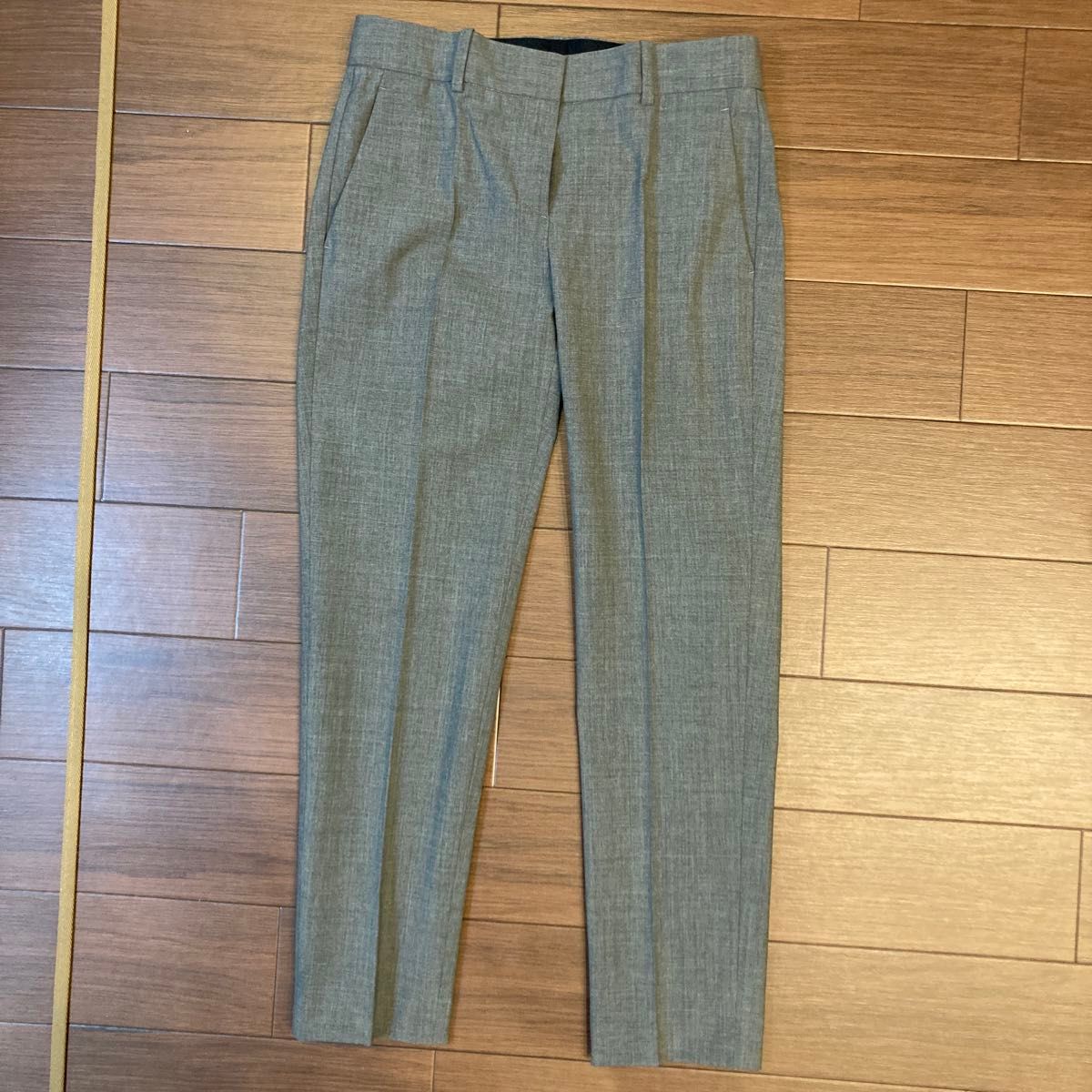 美品】theory セットアップスーツ セットアップ パンツスーツ 美品】theory セットアップスーツ セットアップ パンツスーツ