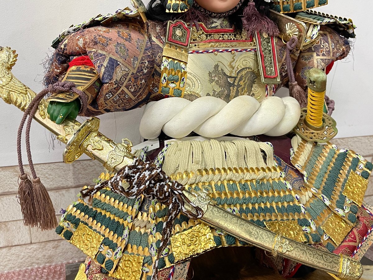 日本人形 五月人形 端午の節句 兜 鎧 高さ約60cm 伝統工芸 中古 日本人形 五月人形 端午の節句 兜 鎧 高さ約60cm 伝統工芸 中古