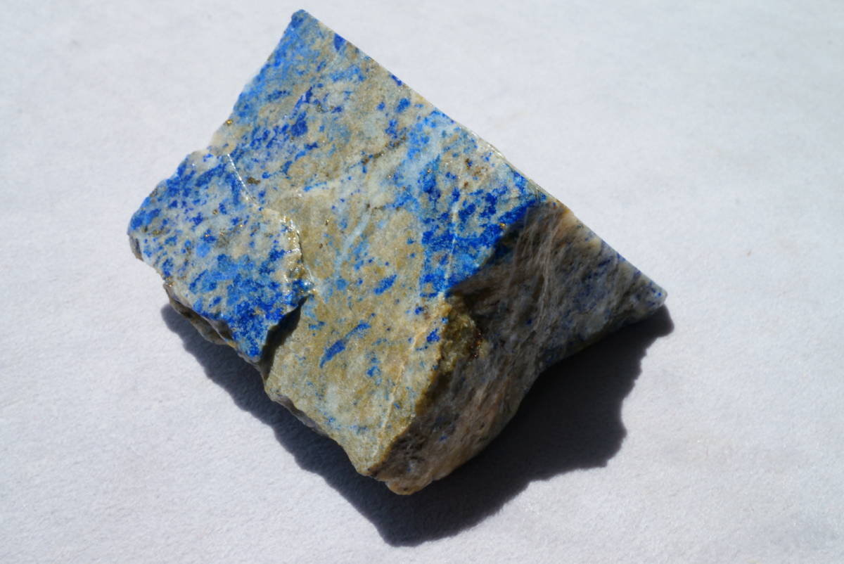 フェルメール ブルー30年前の在庫なので上質!藍色が綺麗な上質アフガニスタン産ラピスラズリ/ラピス/ウルトラマリンブルー原石/1276ct特大_画像3