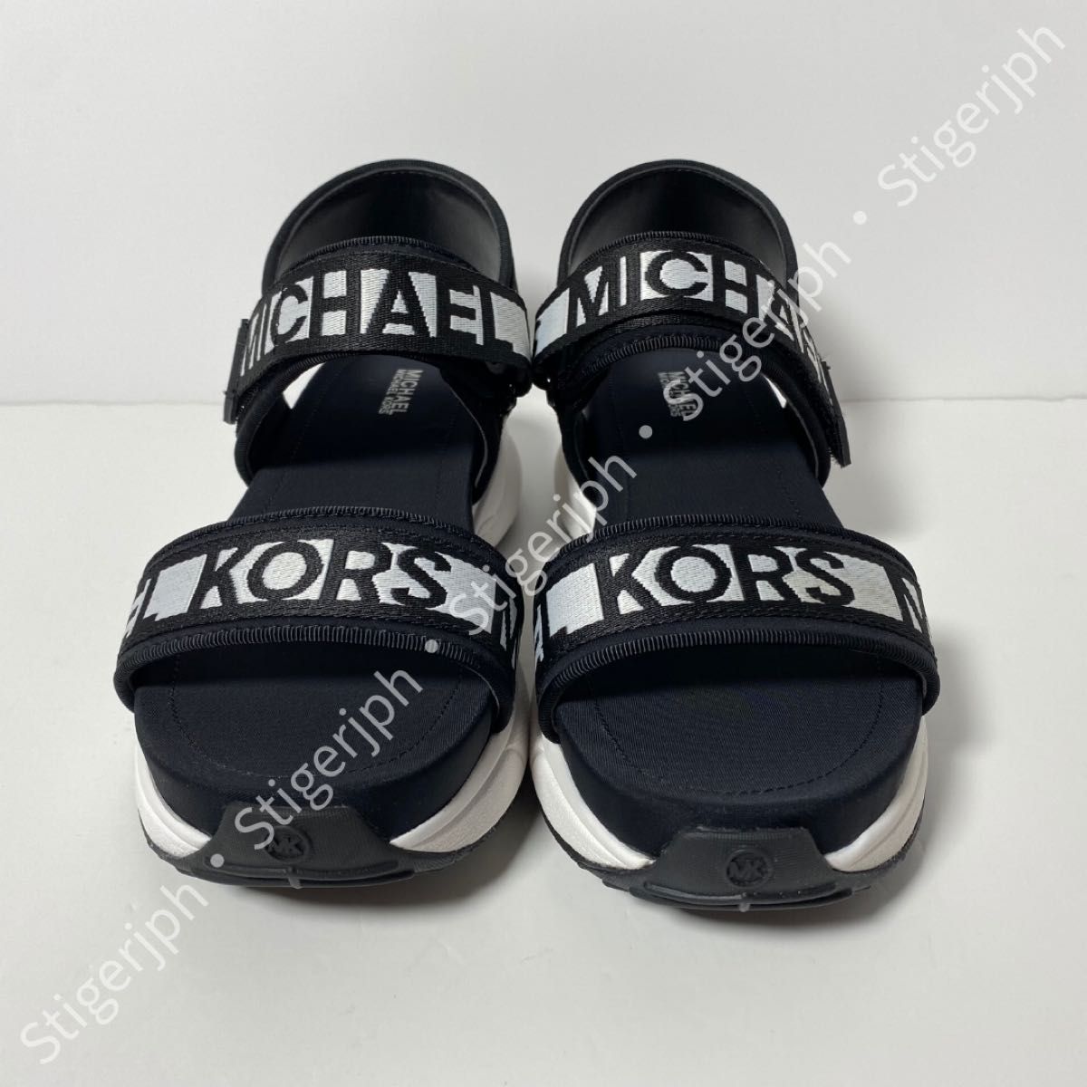 Michael Kors☆ 編み込みストラップ・スライドサンダル マイケルコース カトリナスライドサンダル ブラック ホワイト 24