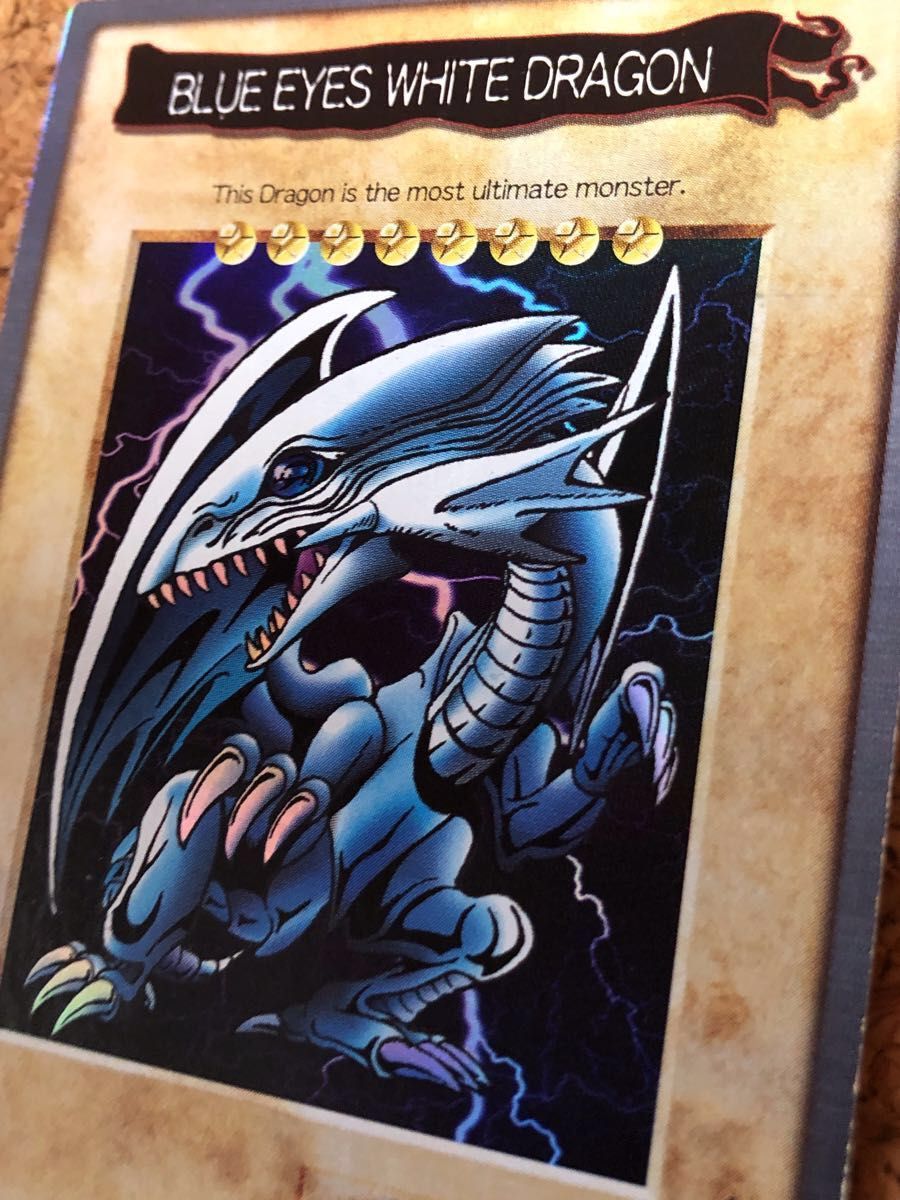 遊戯王カード バンダイ版 初期カード 英語版 青眼の白竜 美品 遊戯王カード バンダイ版 初期カード 英語版 青眼の白竜 美品