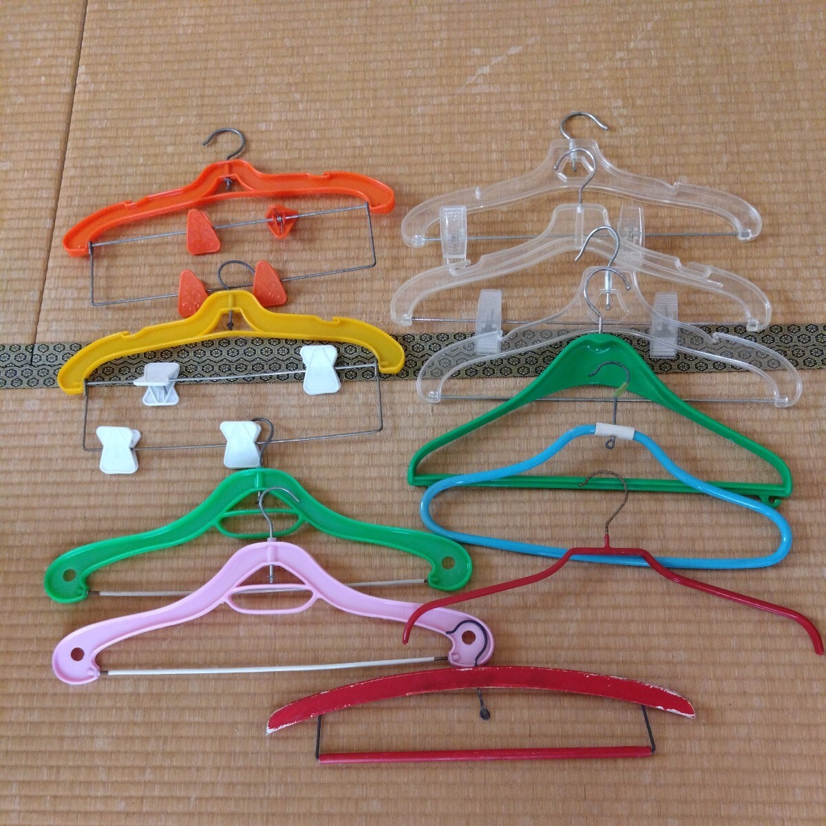 昭和レトロなハンガー まとめて☆中古・保管品 :: Yahoo!Auction 昭和レトロなハンガー まとめて☆中古・保管品 :: Yahoo!Auction