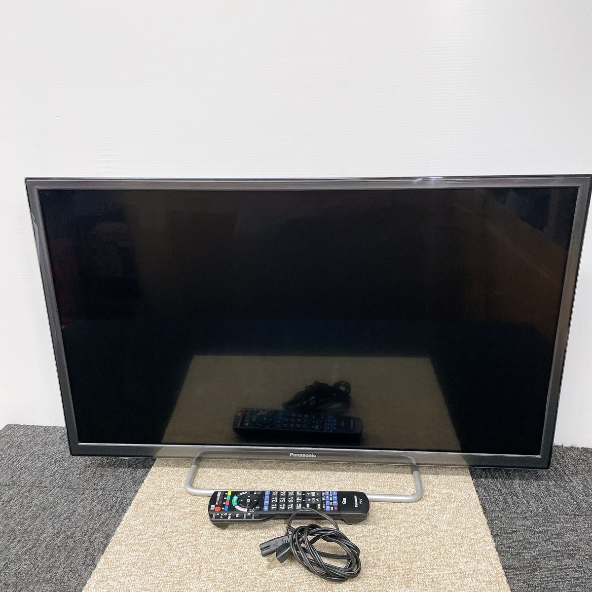 初期化済 Panasonic 32インチ液晶テレビ TH-32ES500-S|Yahoo 初期化済 Panasonic 32インチ液晶テレビ TH-32ES500-S|Yahoo