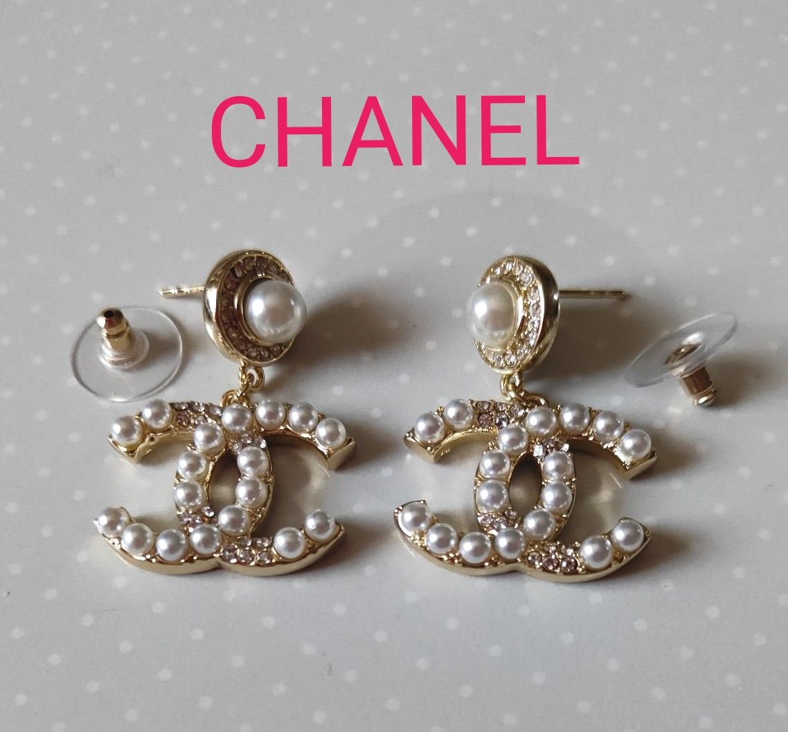 CHANEL シャネル ゴールドカラー×パール×ラインストーン ココ CHANEL シャネル ゴールドカラー×パール×ラインストーン ココ