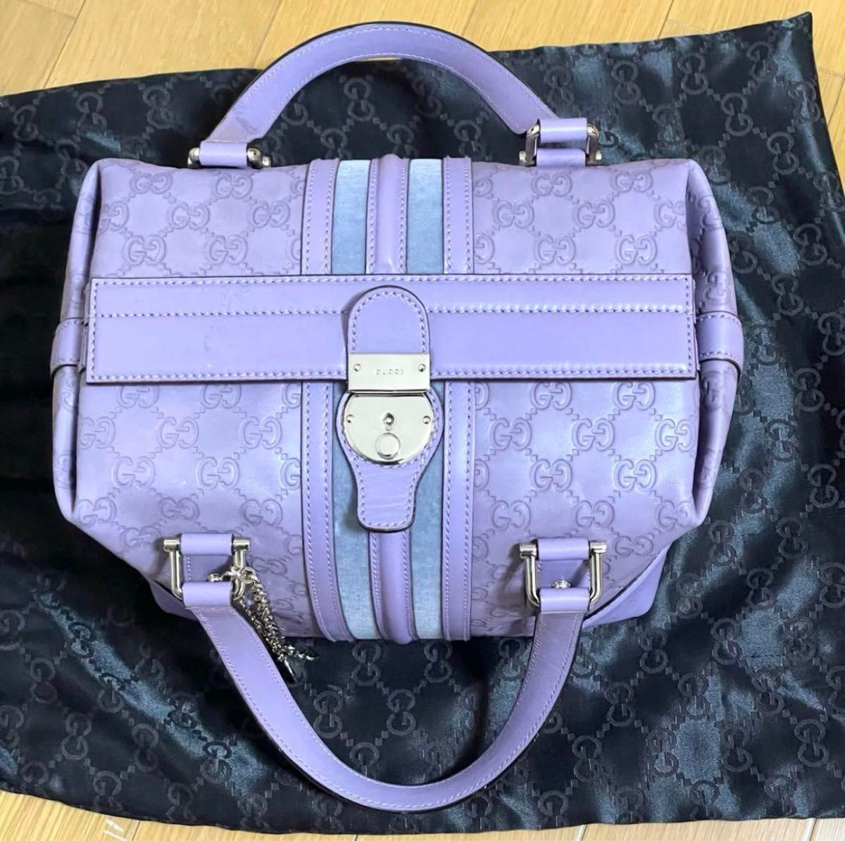 GUCCI グッチ シマ レザー ハンドバッグ ラベンダー パープル GG GUCCI グッチ シマ レザー ハンドバッグ ラベンダー パープル GG