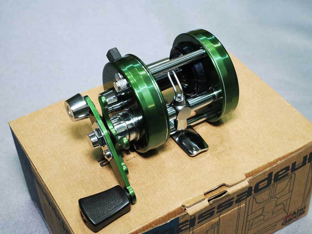 Yahoo!オークション - ABU アンバサダー2500Cグリーン(中古品) Yahoo!オークション - ABU アンバサダー2500Cグリーン(中古品)