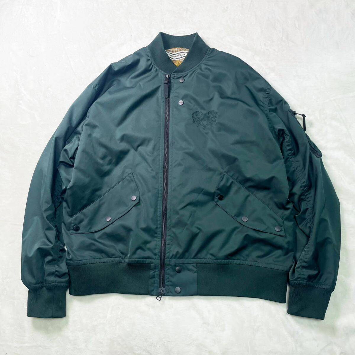 新品同様】Onitsuka Tiger PRINTED BOMBER JACKET KHAKI L 新品同様】Onitsuka Tiger PRINTED BOMBER JACKET KHAKI L