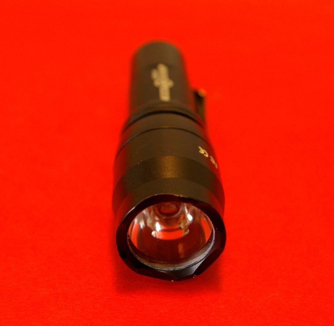 5425円 surefire E1B-BK・シュアファイアE1Bバックアップ・初期 5425円 surefire E1B-BK・シュアファイアE1Bバックアップ・初期