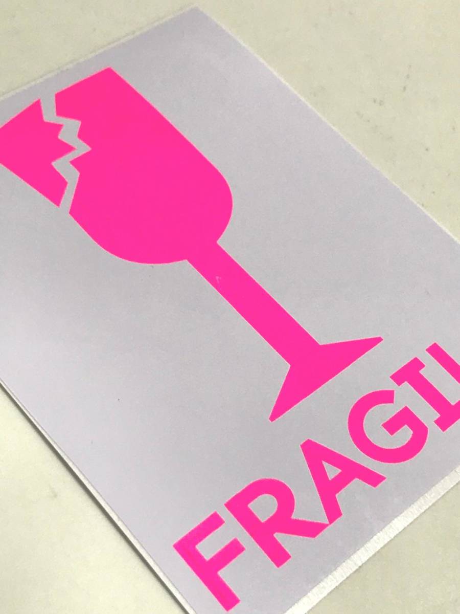 /防水 FRAGILE ステッカー こわれもの スーツケース ワレモノ 貴重品 取扱注意 フラジール 引っ越し fragile sticker 割れ物 注意 TSS-598_画像3