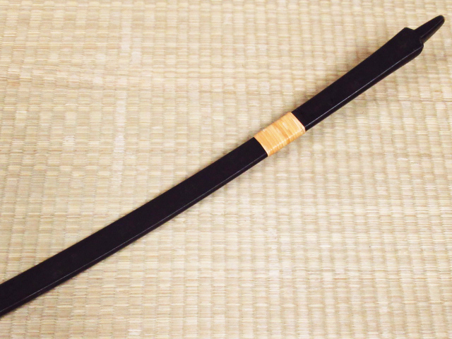 弓道 弓 在銘 楓 グラスファイバー 並寸 全長約221cm 重量約566g 弓道 弓 在銘 楓 グラスファイバー 並寸 全長約221cm 重量約566g