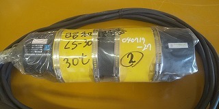 C2【石040719-27(2)】ロードセル 30t 昭和 LS-30T 黒1個 黄色1個 C2【石040719-27(2)】ロードセル 30t 昭和 LS-30T 黒1個 黄色1個