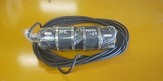 C2【石040719-27(2)】ロードセル 30t 昭和 LS-30T 黒1個 黄色1個 C2【石040719-27(2)】ロードセル 30t 昭和 LS-30T 黒1個 黄色1個