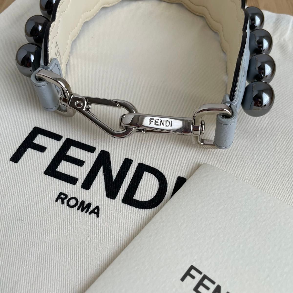 新品未使用 FENDI フェンディ ストラップユー バイザウェイ用 新品未使用 FENDI フェンディ ストラップユー バイザウェイ用