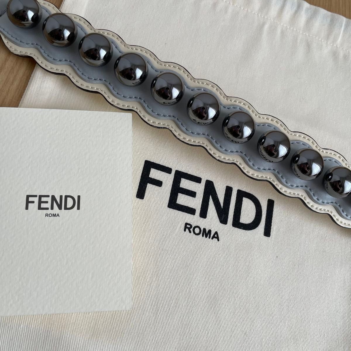 新品未使用 FENDI フェンディ ストラップユー バイザウェイ用 新品未使用 FENDI フェンディ ストラップユー バイザウェイ用