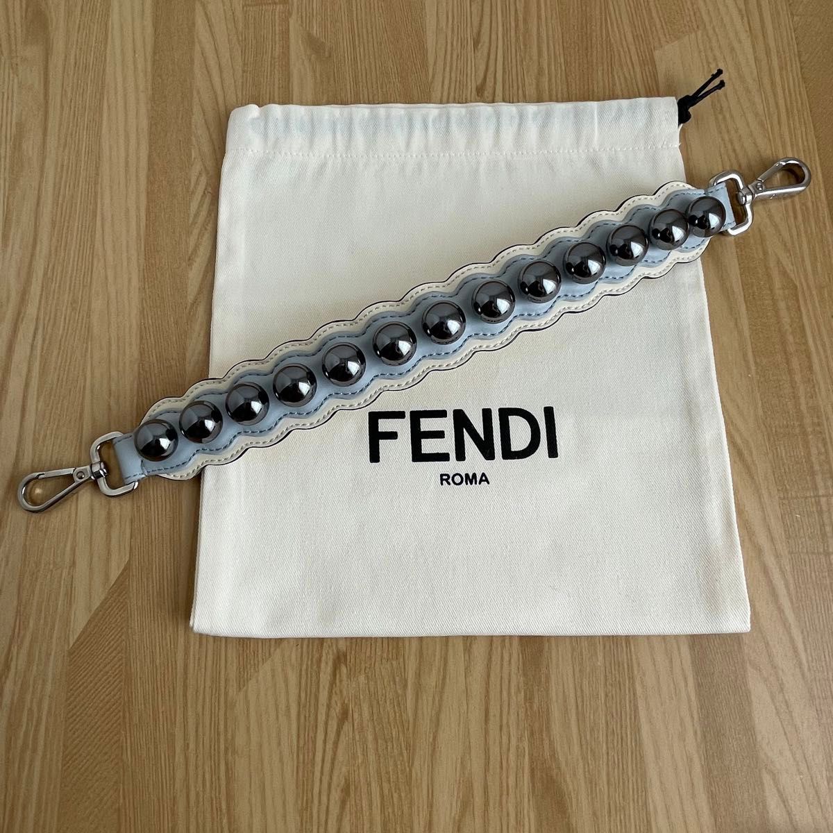 新品未使用 FENDI フェンディ ストラップユー バイザウェイ用 新品未使用 FENDI フェンディ ストラップユー バイザウェイ用