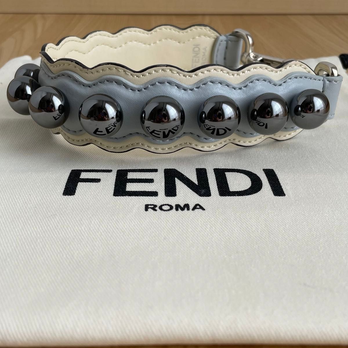 新品未使用 FENDI フェンディ ストラップユー バイザウェイ用 新品未使用 FENDI フェンディ ストラップユー バイザウェイ用