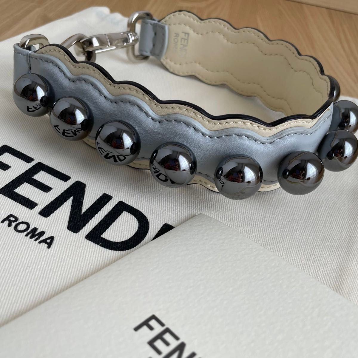 新品未使用 FENDI フェンディ ストラップユー バイザウェイ用 新品未使用 FENDI フェンディ ストラップユー バイザウェイ用