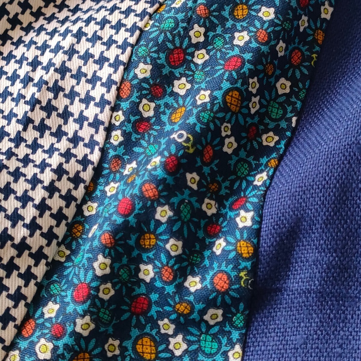 古着 ロングスカート マキシ丈 パッチワーク ウエストゴム 小花 古着 ロングスカート マキシ丈 パッチワーク ウエストゴム 小花