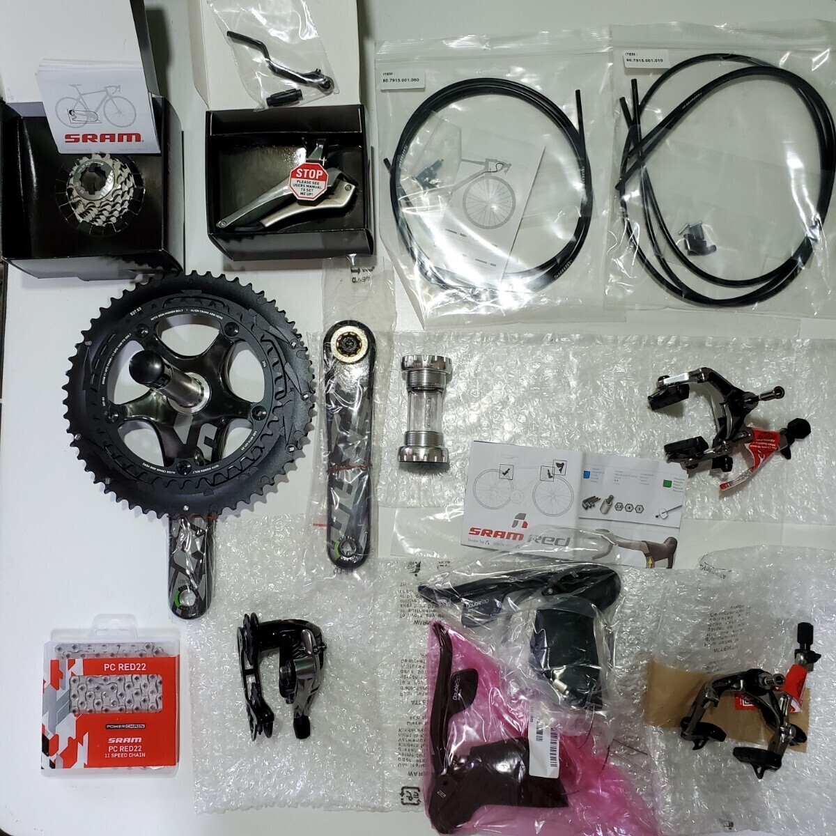 【未使用】SRAM Red 22 グループセット Groupset with Compact Chainset 172.5MM BLACK