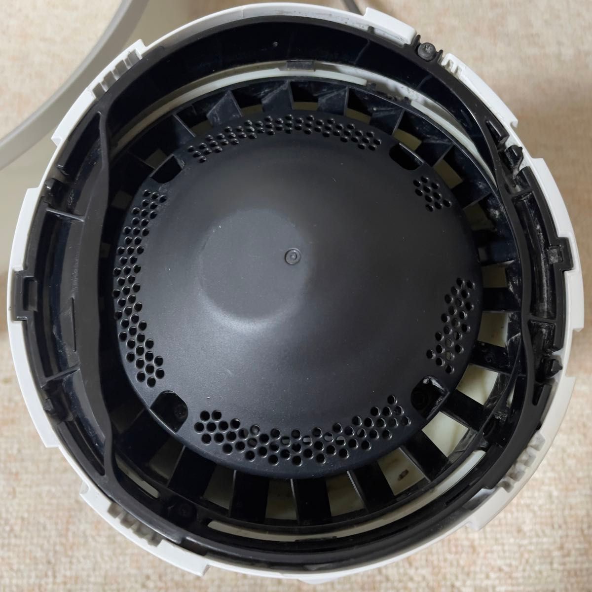 ダイソン AM01 テーブルファン 30cm稼働品 2012年製 元箱付き ダイソン AM01 テーブルファン 30cm稼働品 2012年製 元箱付き