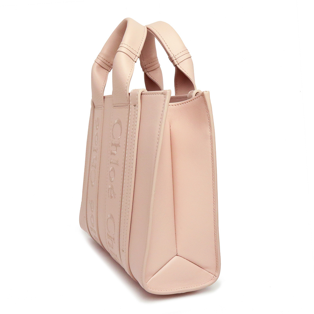 新品・未使用品)クロエ Chloe WOODY スモールトート 2way 新品・未使用品)クロエ Chloe WOODY スモールトート 2way