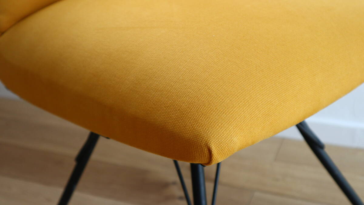 Bibian 比比昂- ② Vintage Gerard Guermonprez chair France Bibian 比比昂- ② Vintage Gerard Guermonprez chair France