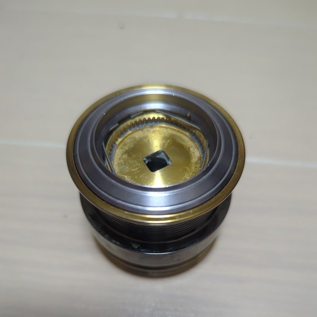 ダイワ 12 ルビアス 2506H 純正スプール 日本製 JAPAN DAIWA ダイワ 12 ルビアス 2506H 純正スプール 日本製 JAPAN DAIWA