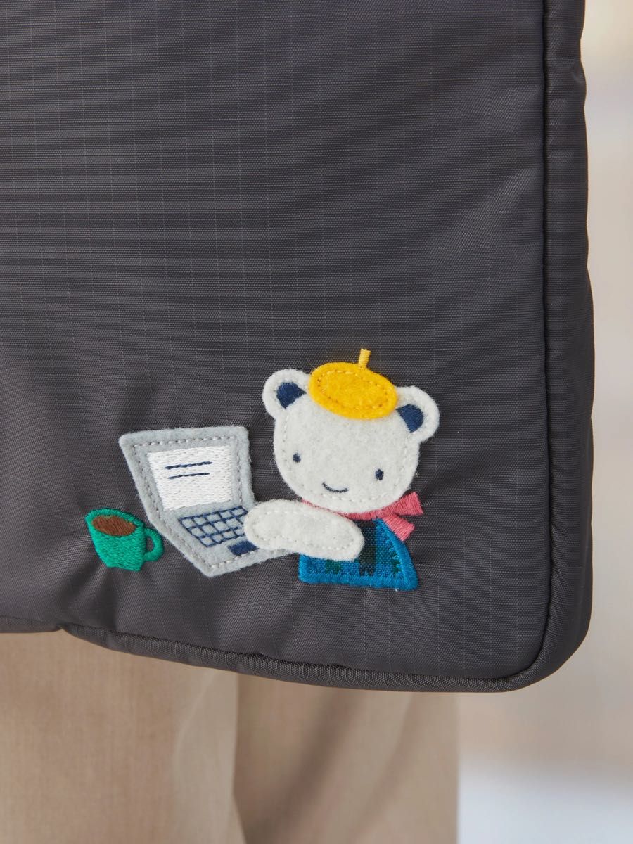 新品 LeSportsac × familiar PCケース パソコンケース レスポ 新品 LeSportsac × familiar PCケース パソコンケース レスポ