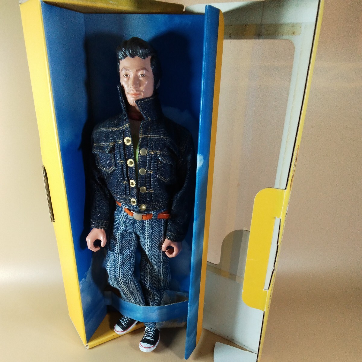 au 100体限定 1/6SUPER SIZE THE PLASTIC HERO Tadanobu 34 au 100体限定 1/6SUPER SIZE THE PLASTIC HERO Tadanobu 34