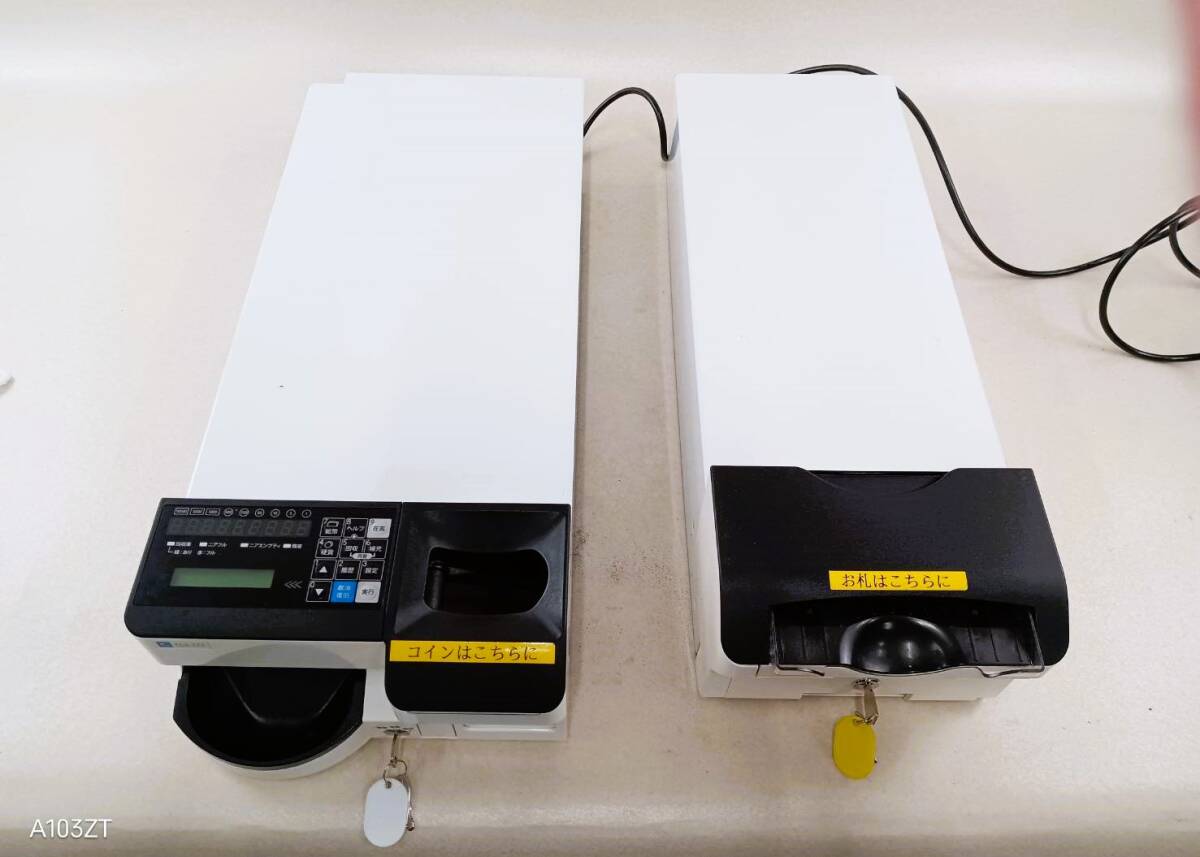☆Y☆ 硬貨釣銭機 富士電機 CSC777 CSB777 セット 自動釣銭機 ☆Y☆ 硬貨釣銭機 富士電機 CSC777 CSB777 セット 自動釣銭機