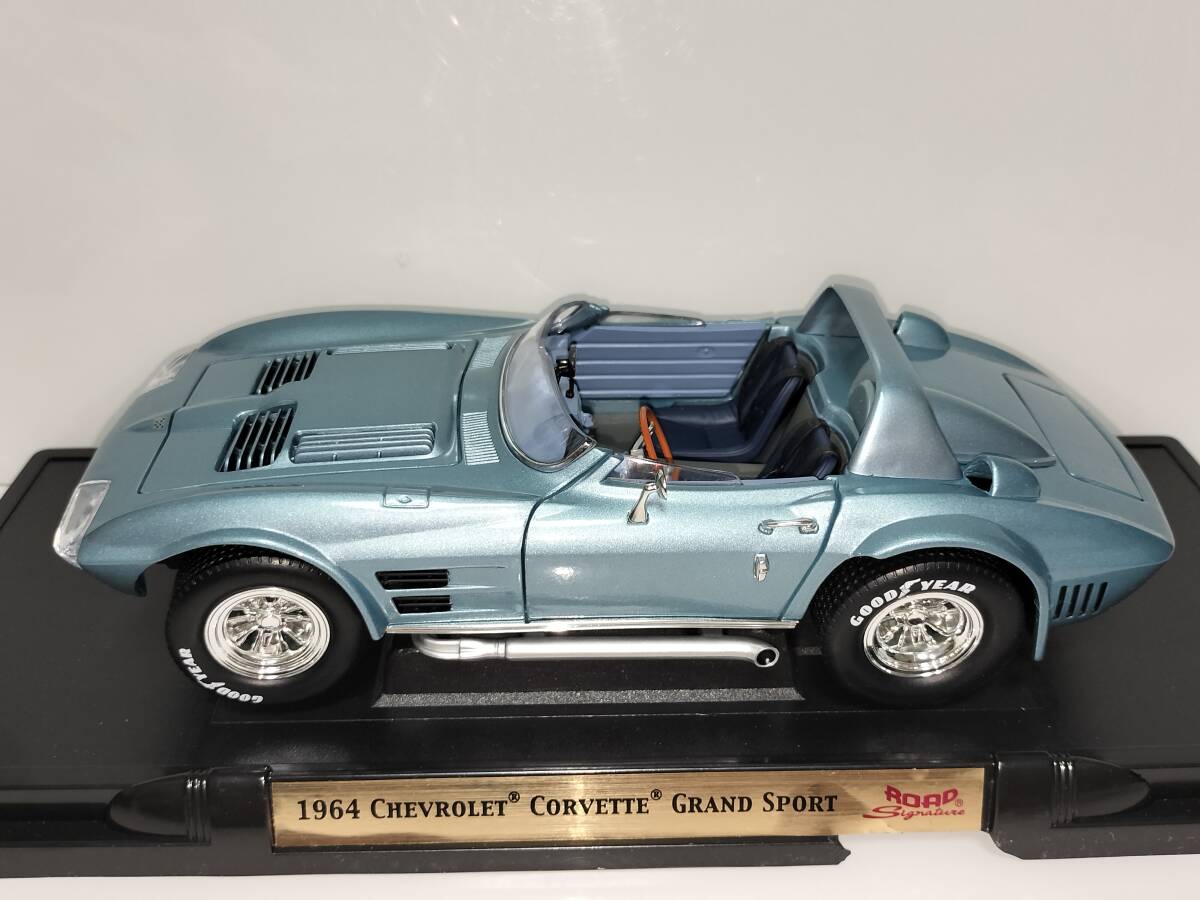 Yahoo!オークション - レア 1/18 C2 コルベット グランド Yahoo!オークション - レア 1/18 C2 コルベット グランド
